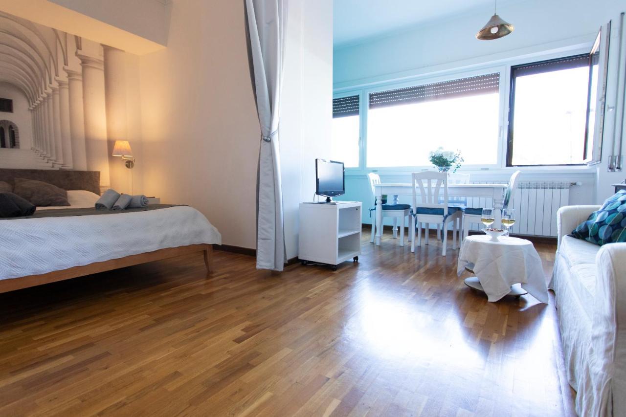 Eva'S House Roma Apartment ภายนอก รูปภาพ