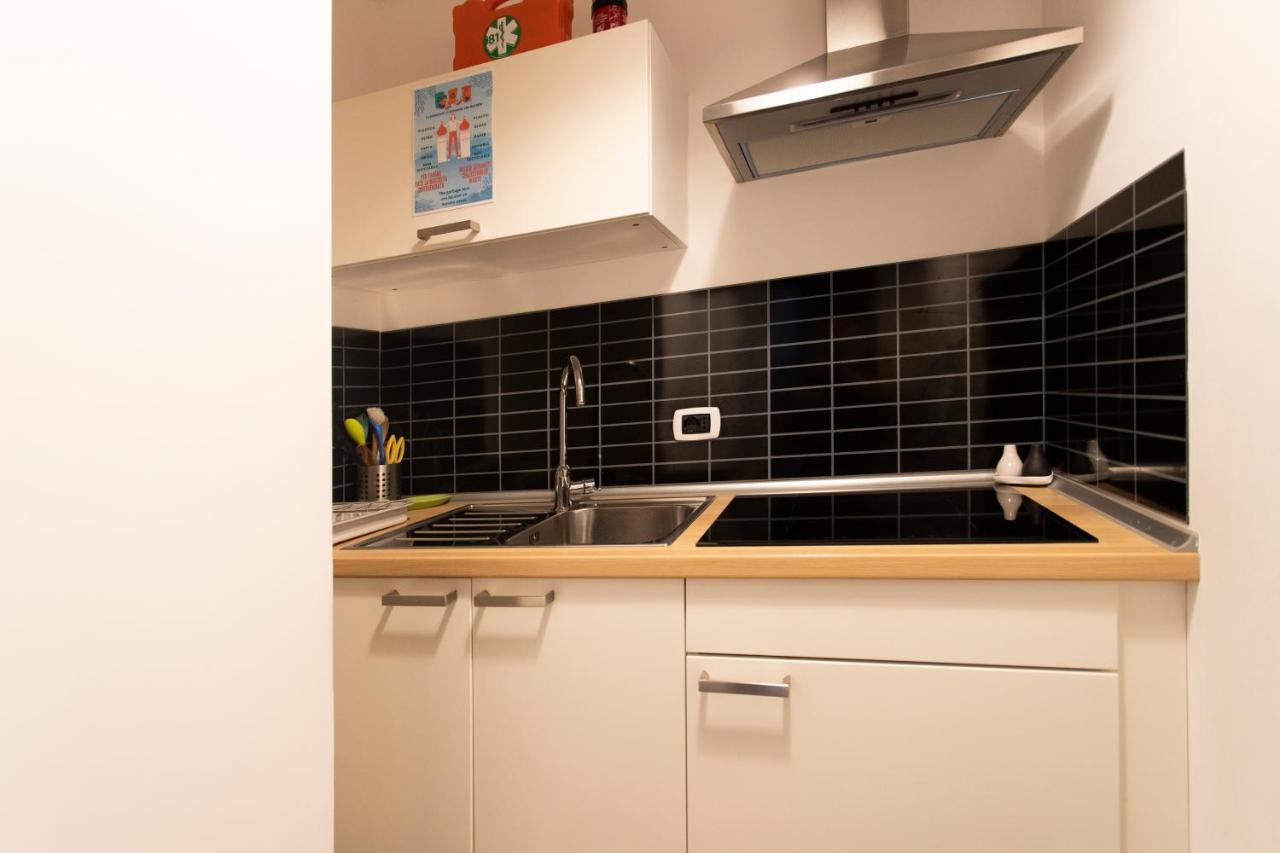 Eva'S House Roma Apartment ภายนอก รูปภาพ