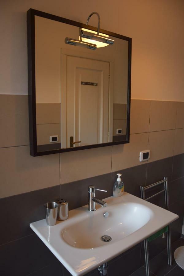 Eva'S House Roma Apartment ภายนอก รูปภาพ