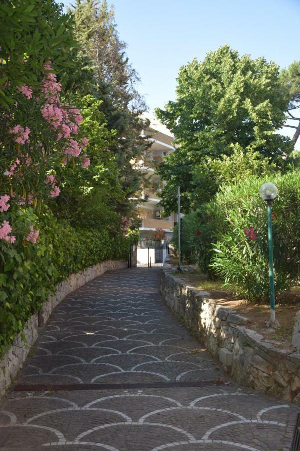 Eva'S House Roma Apartment ภายนอก รูปภาพ